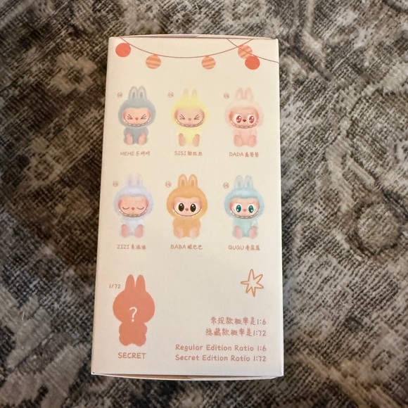 Have a Seat labubu - sisi NIB - Picture 2 of 5